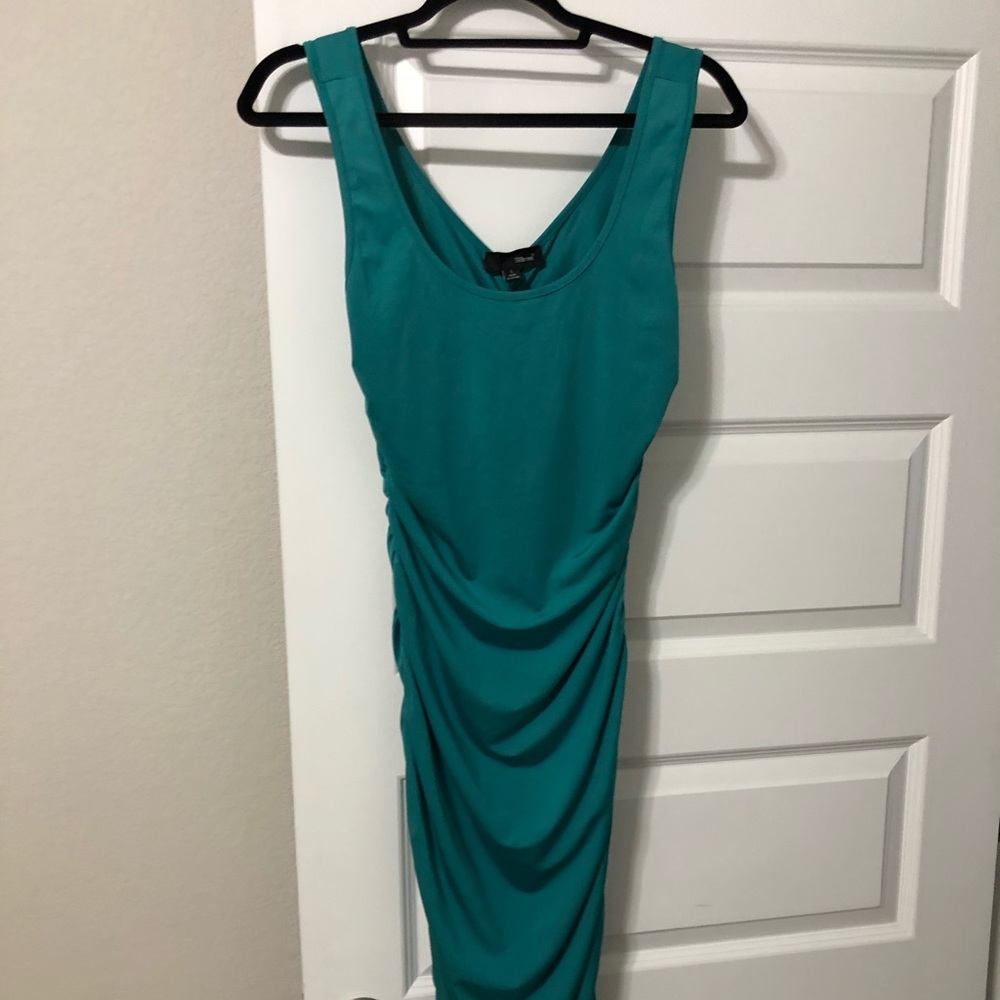 Scoop neck ruched bodycon dress